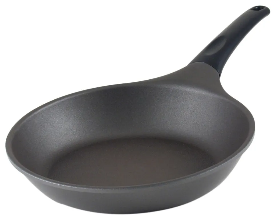 Nordic Ware Pro Nonstick Cast Aluminum Omelet Pan, 8 Inch