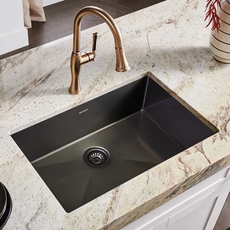 Ruvati 27-inch Undermount Gunmetal Black Stainless Steel RVH6127BL